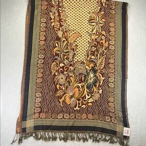 Raymond Beauty Wears Women Floral Scarf Wrap Sequin Fringe Oversized